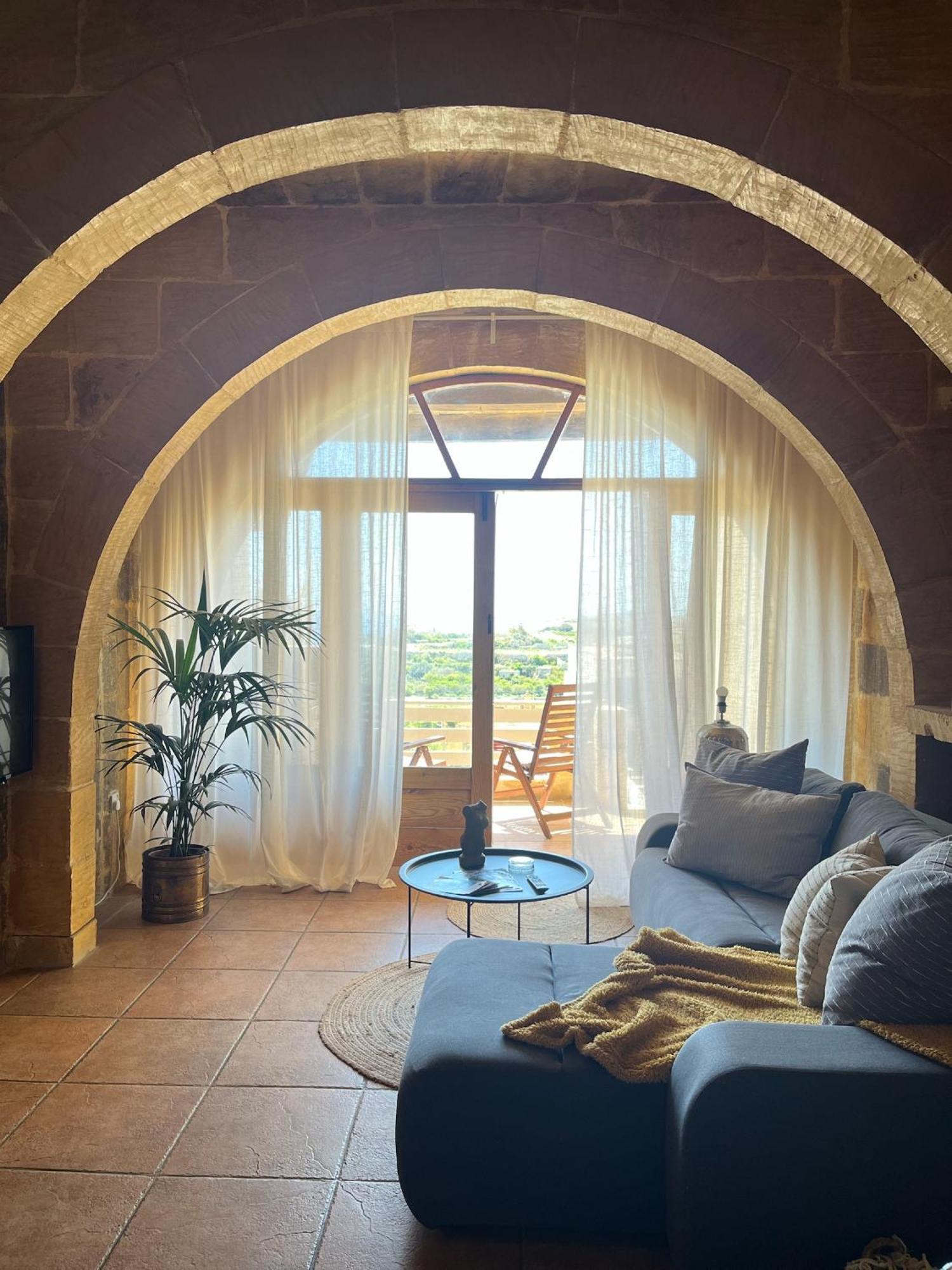 Ta Cetta Farmhouse Lägenhet Qala Exteriör bild